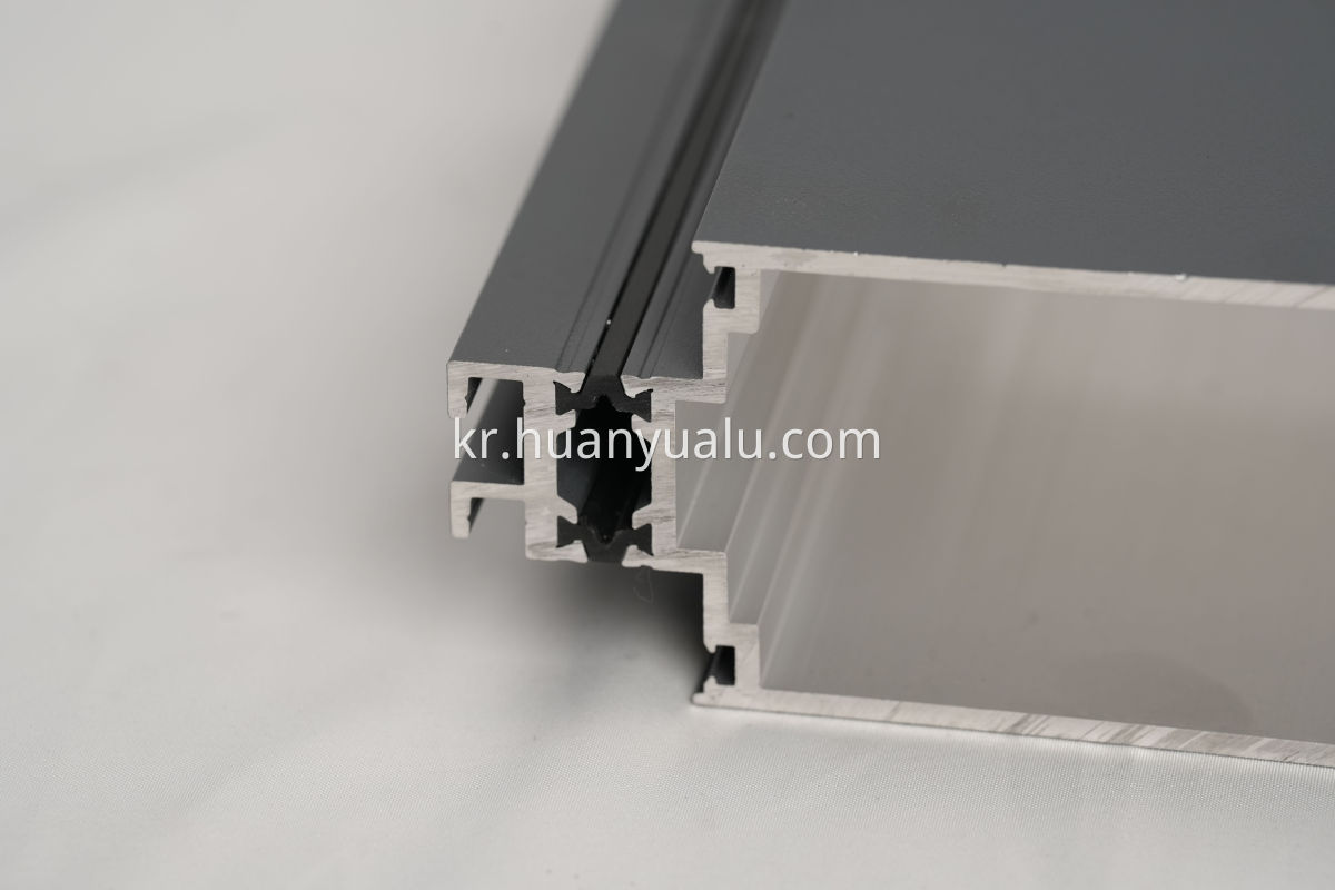 Structural curtain wall profiles